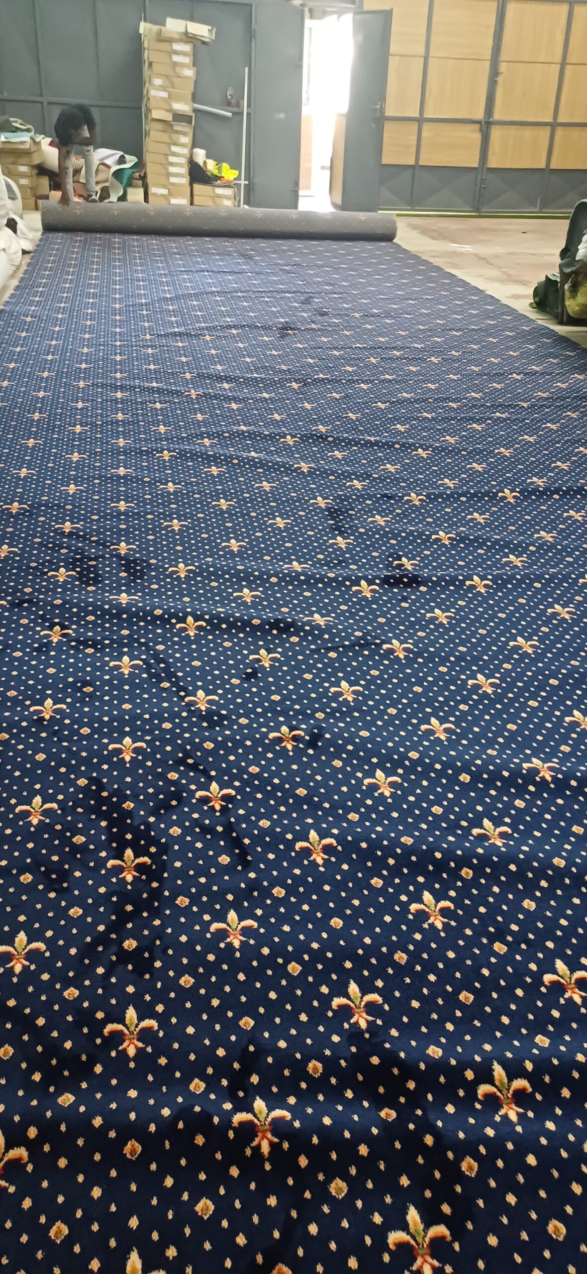 Wilton Floral Blue - Image 2