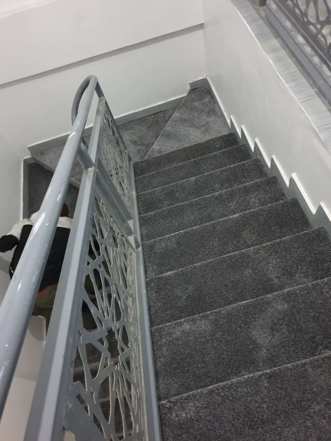 Silkentouch Grey - Image 3