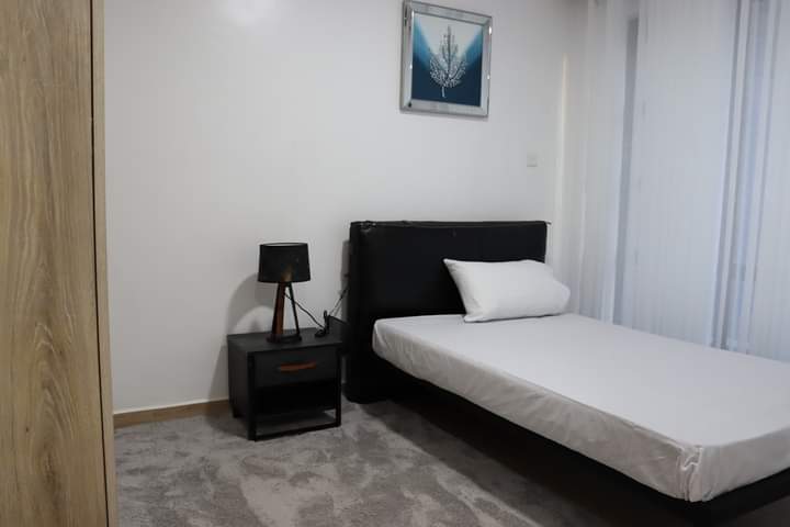 Silkentouch Grey - Image 4